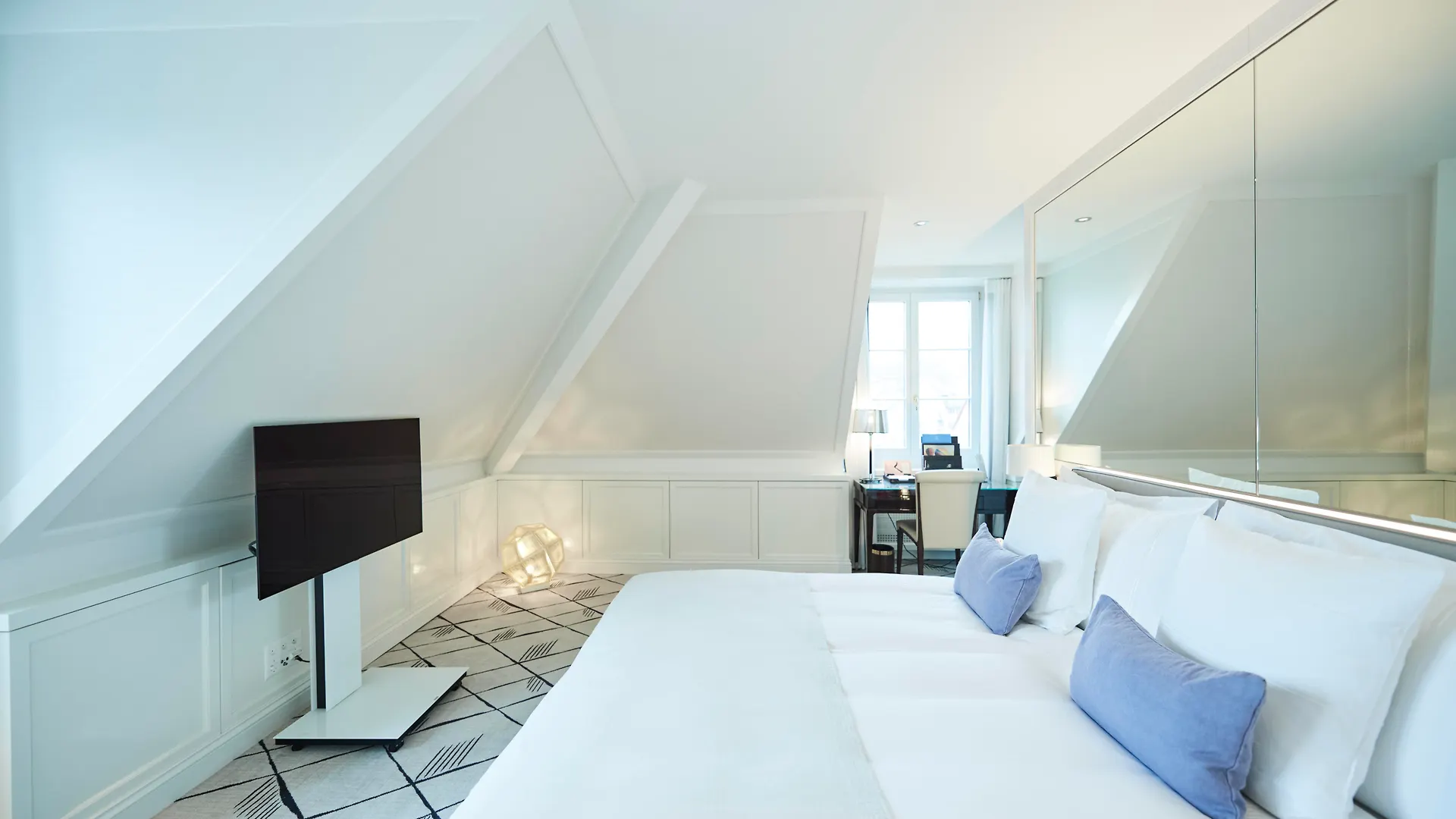 *****  Storchen Zuerich - Lifestyle Boutique Hotel Switzerland