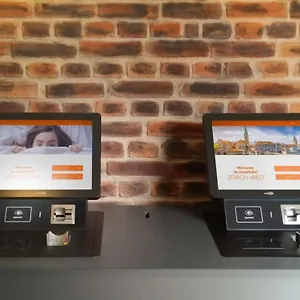 Easyhotel City Centre ציריך